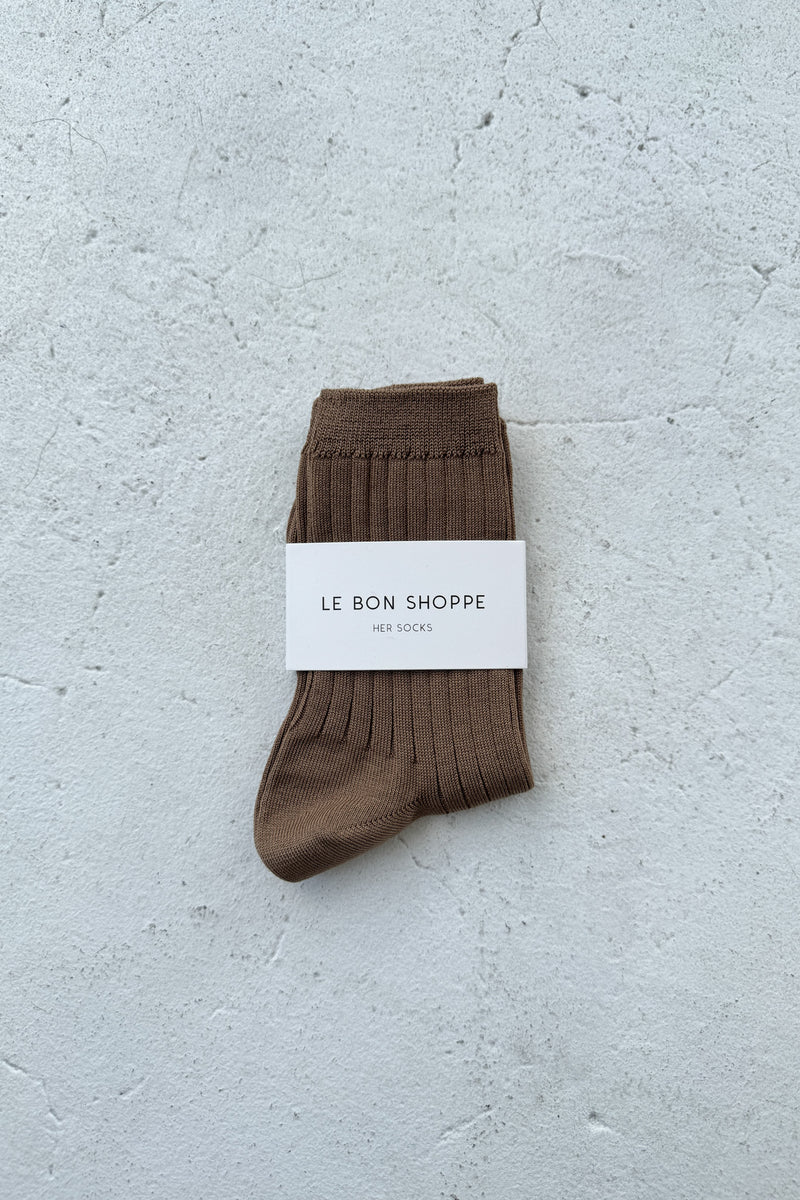 HER SOCKS - Dark Tan